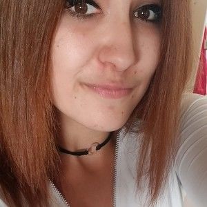 Meet your Posher, Tania